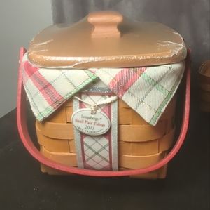 New Longaberger Holiday basket 2013 Christmas Red Small Plaid Tidings Collection